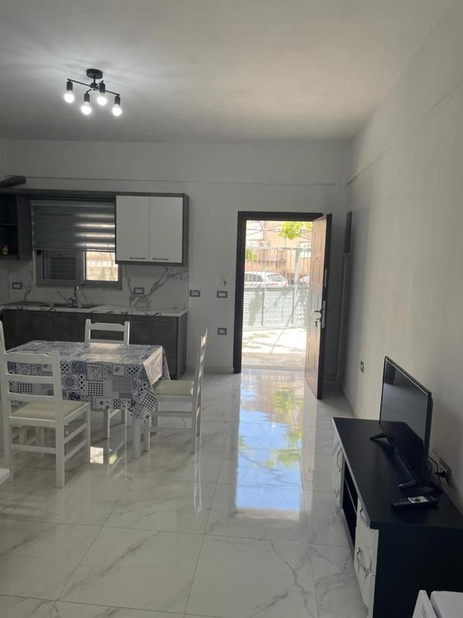 Taku Apartment Saranda Zewnętrze zdjęcie